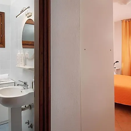 Casa Di Titti By Wonderful Italy Готель Ольбія